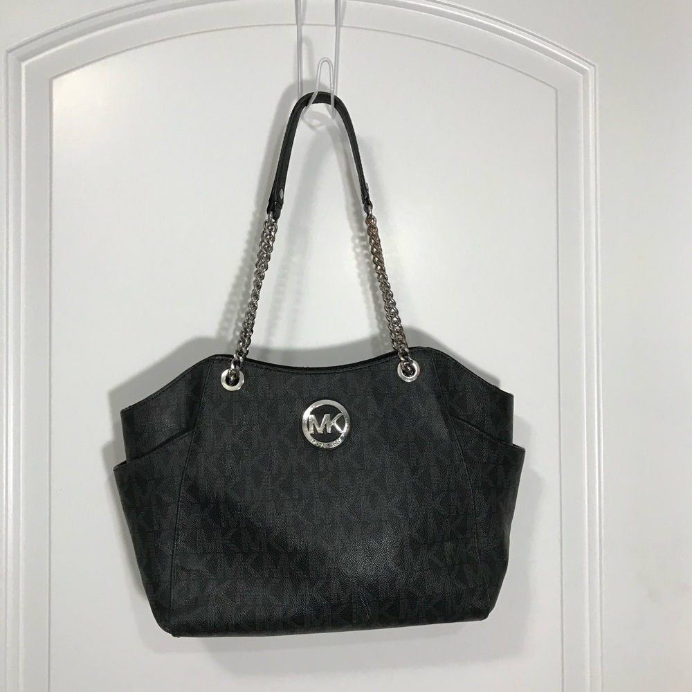 Michael Kors Jet Set Travel Large Chain PVC and Leather Black/Gray Tote Bag EUC